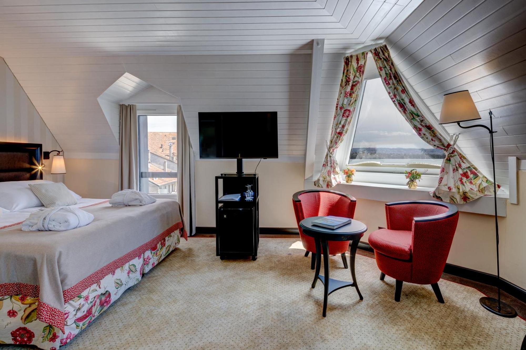 Romantik Hotel Mont Blanc Au Lac Morges Esterno foto