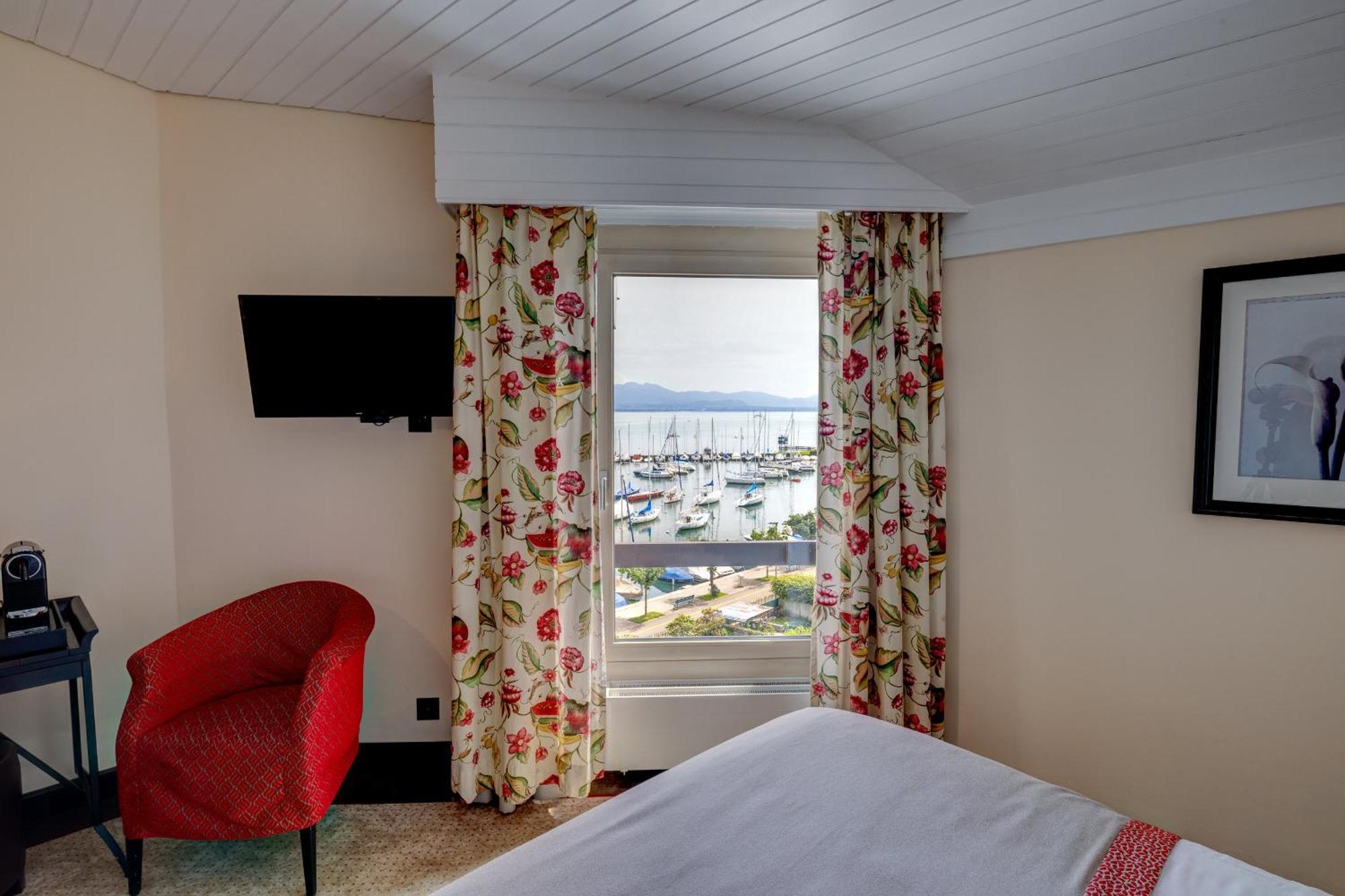 Romantik Hotel Mont Blanc Au Lac Morges Esterno foto