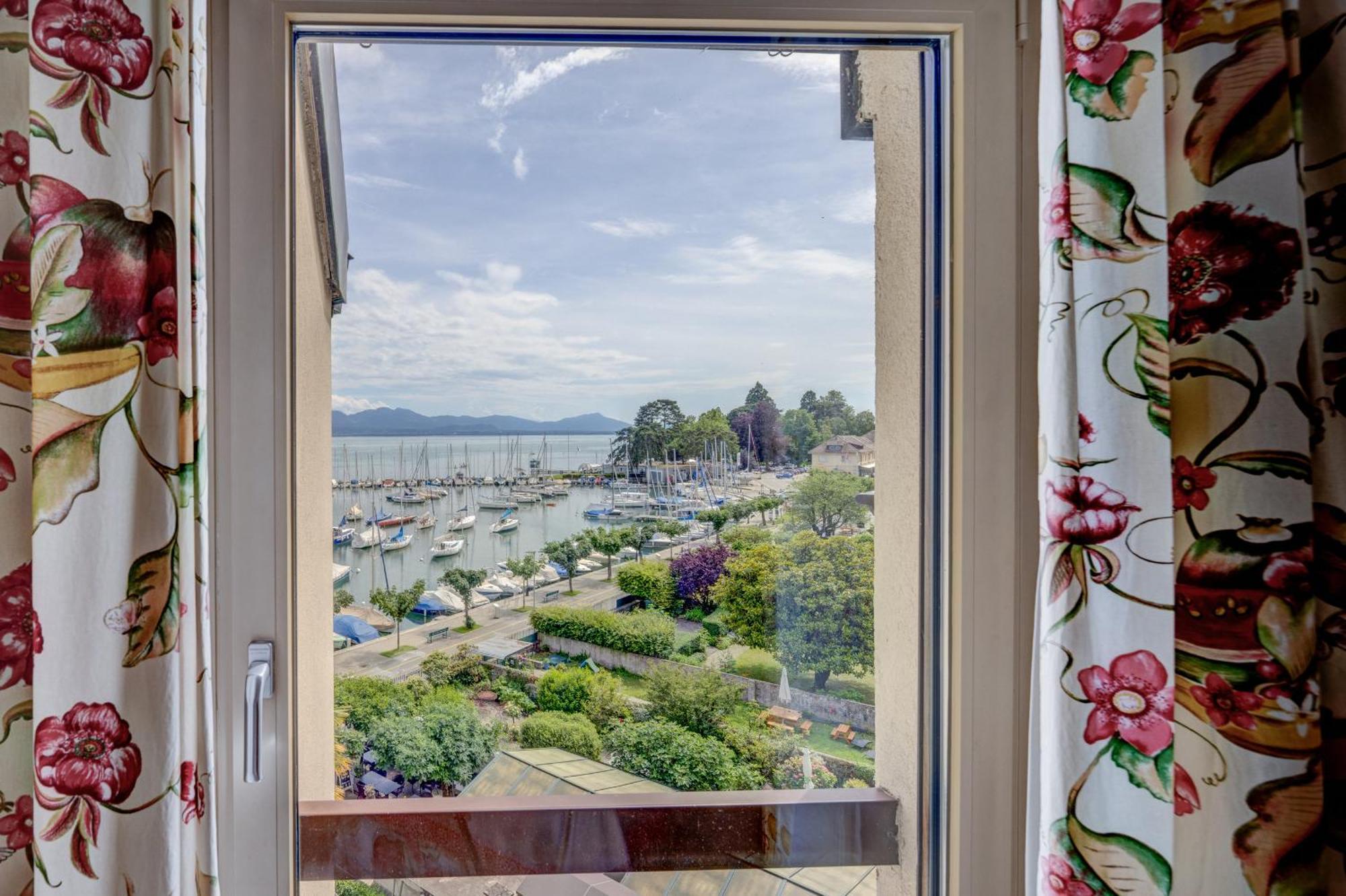 Romantik Hotel Mont Blanc Au Lac Morges Esterno foto